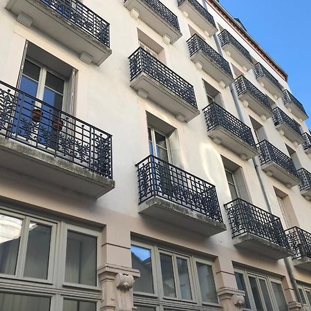 Apartamento Le Clemenceau - Hyper Centre - Calme - Proche Thermes Vichy Exterior foto
